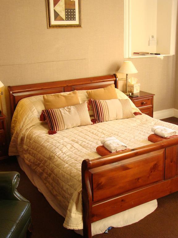 Callander Meadows Bed & Breakfast Room photo